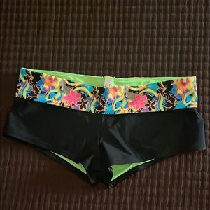 Arizona Jean Company Green and Multicolor Swim Shorts